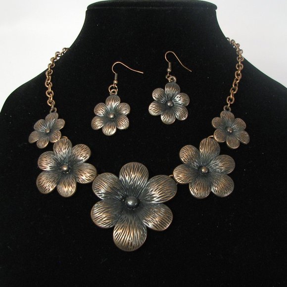 Jewelry - Necklace Earrings Floral Daisy Metal Brown Black